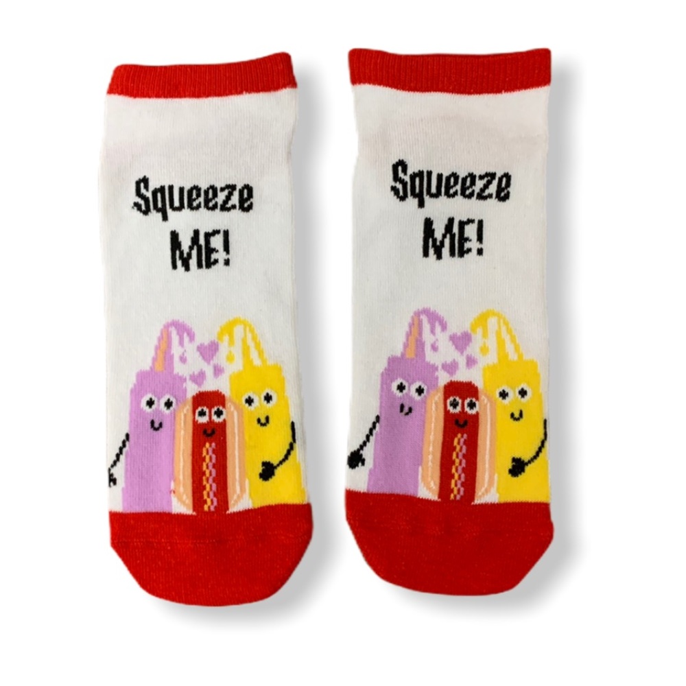 ❣️3/$15❣️ “SQUEEZE ME” Ankle Socks